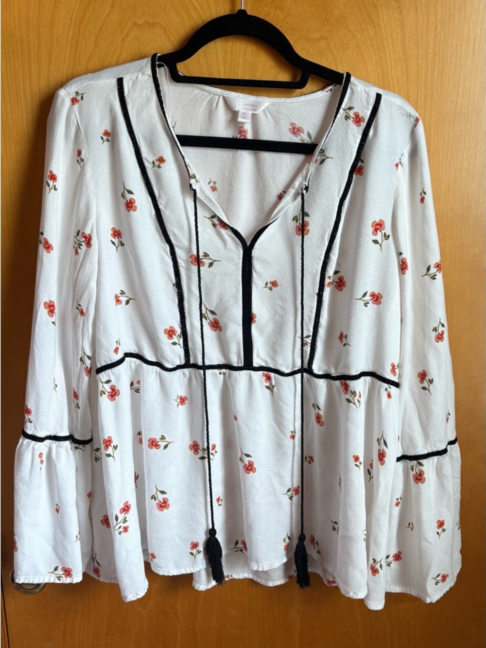 LC Lauren Conrad Floral Peplum Blouse XL Boho Tassel Tie Long Sleeve Top